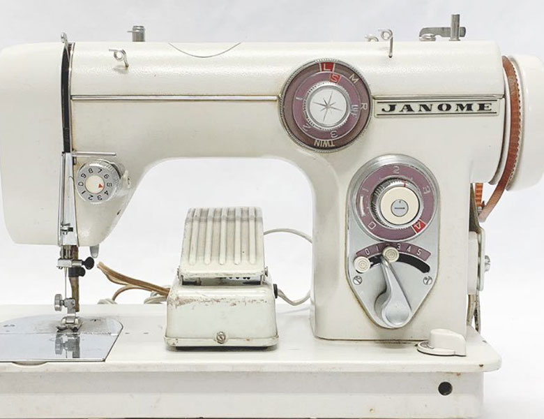 �W���m���~�V��(672�E680)�̔����